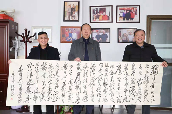形神兼备 惟妙惟肖——记著名书法家张琳