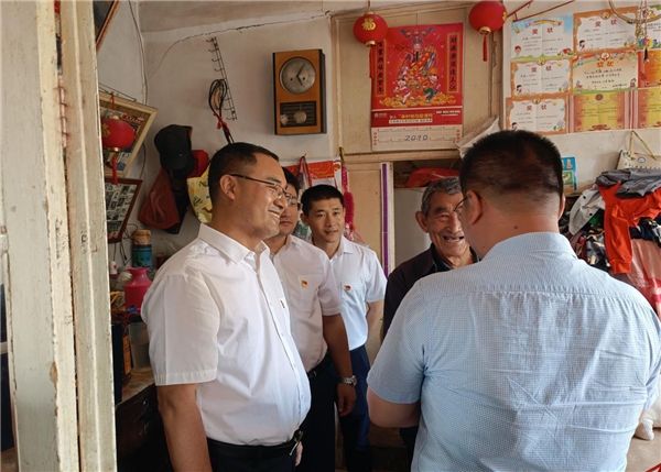 中建筑港二公司与属地政府及中建威海区域子公司开展主题党日活动