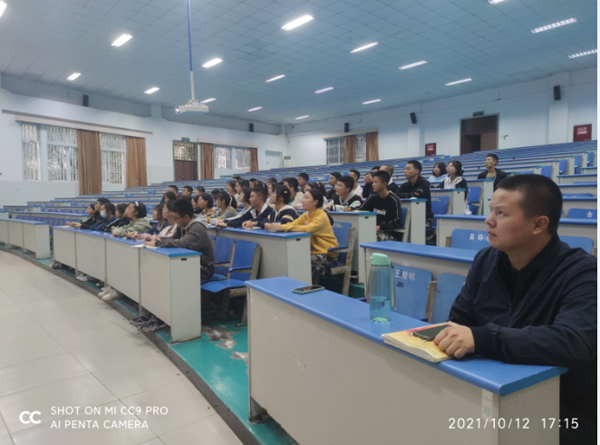 乐山一中召开高2024届团总支、学生分会会议
