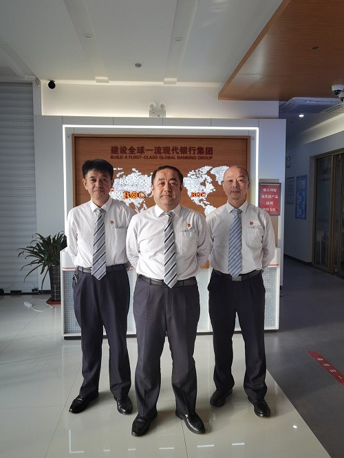 中国银行东营胜东支行：三个“老兵”