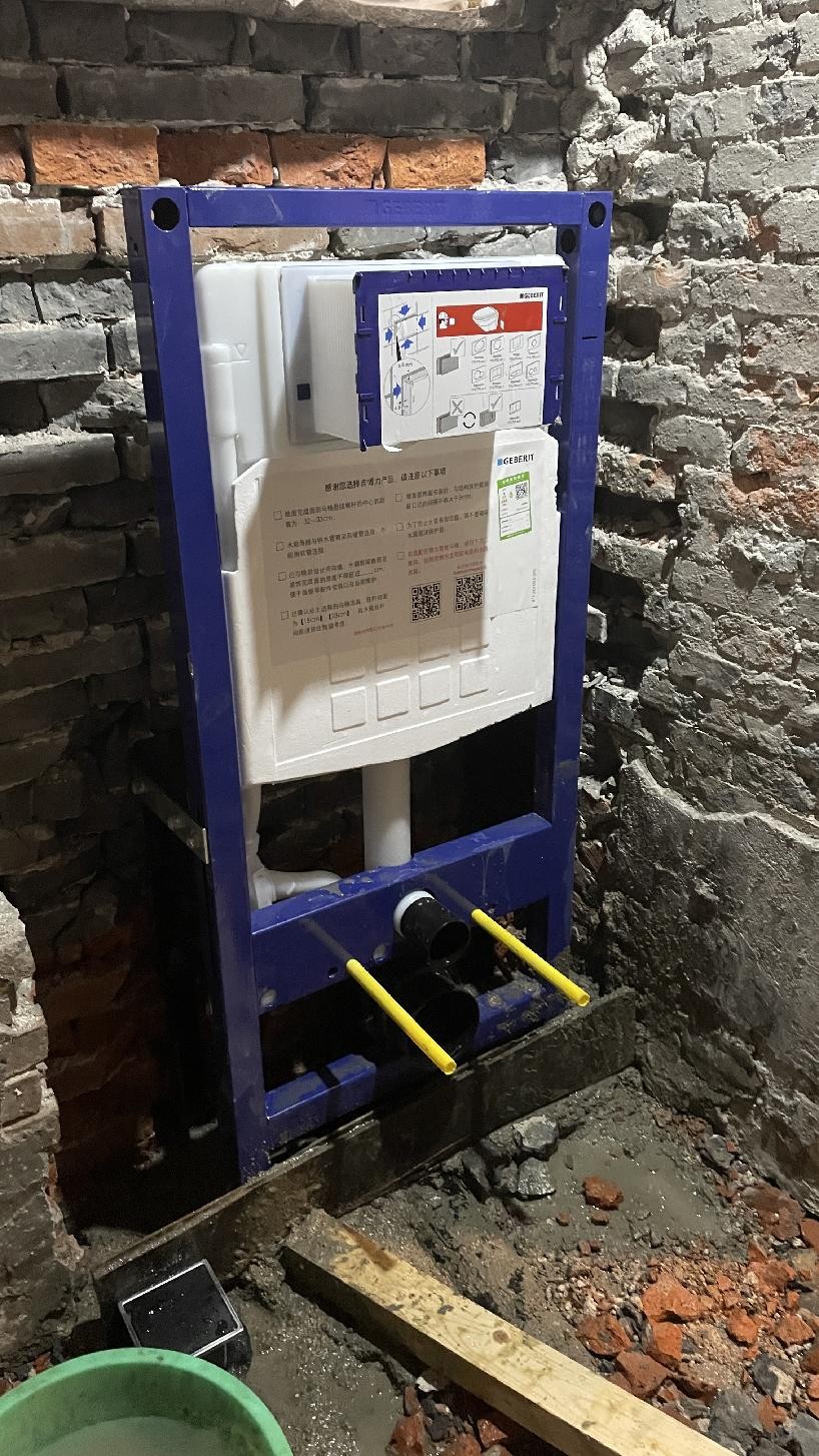 《梦想改造家》：挑战给排水系统重修工程，见证72岁老洋房蜕变新生