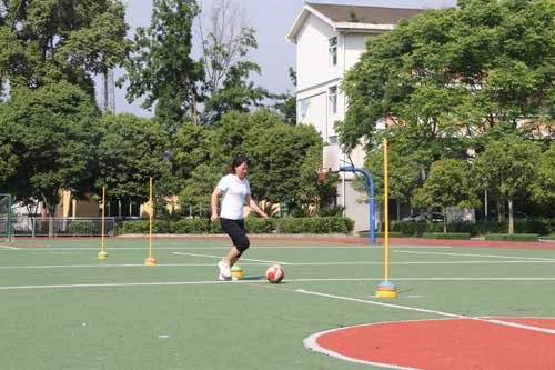 彭州市第二片区中小学体育教师技能大赛圆满举行