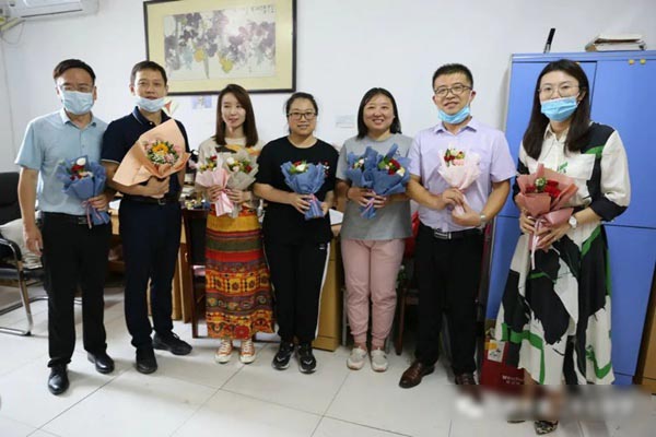 礼赞教师节，浓浓尊师意——邯郸市第二十七中学