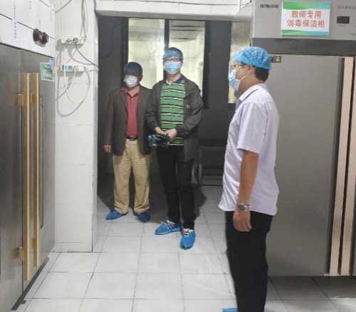 彭州市红岩学校：开学迎督导 启航促发展