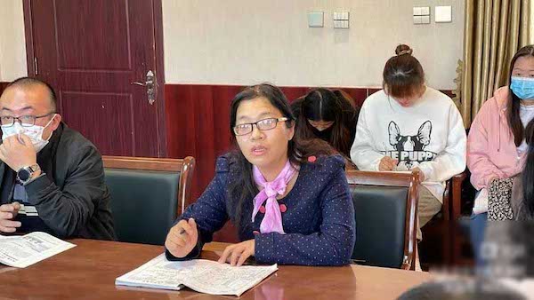 矢志不渝跟党走 笃行不怠育新人——邯郸市永安中学教育集团学习党的二十大精神暨听评课活动