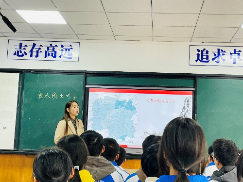 彭州市教育研究培训中心举办“彭州市2022-2023年度”中小学音乐新教师公开课比赛