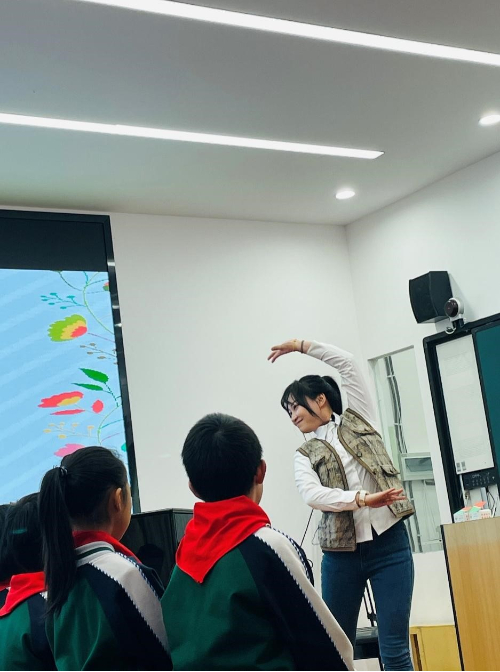 彭州市教育研究培训中心举办“彭州市2022-2023年度”中小学音乐新教师公开课比赛