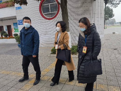 督学助力 共促发展——彭州市九尺小学督导检查