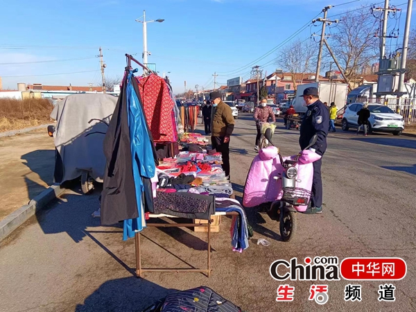烟台高新区综合行政执法局 开展节前市容环境整治行动