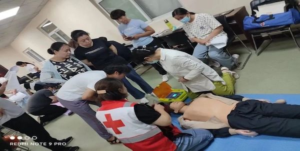 一线党旗红 先锋显担当——邯郸市钢苑中学党委先锋党员报道之陈志民