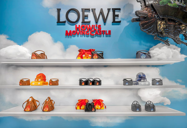 LOEWE罗意威 x 哈尔的移动城堡特别合作系列亮相深圳湾万象城