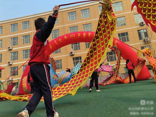 不负春光 温暖前行——邯郸市丛台区春光小学春季开学第一天