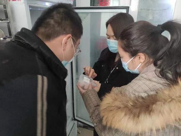 严把就餐环境关，营造健康美校园——邯郸市丛台区实验中学对中央厨房开展自查工作