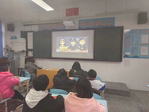 彭州市红岩学校开展“珍爱生命，远离毒品”禁毒宣传教育活动