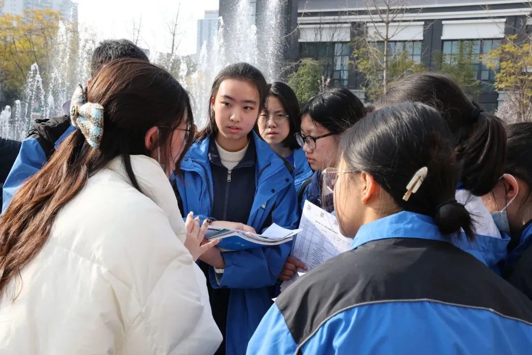 知名高校赴成都市第二十中学校开展2023年招生咨询活动
