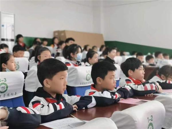 新化县上渡街道“扫黄打非·护苗2023”专项行动暨“绿书签行动”系列宣传启动