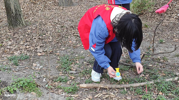 崇州市廖家中学开展学雷锋志愿者活动