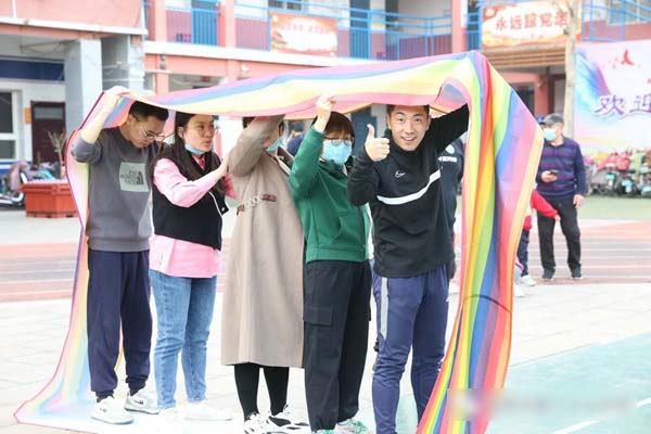 春风育桃李，巾帼展芳华——邯郸市第二十七中学庆“三八”活动侧记