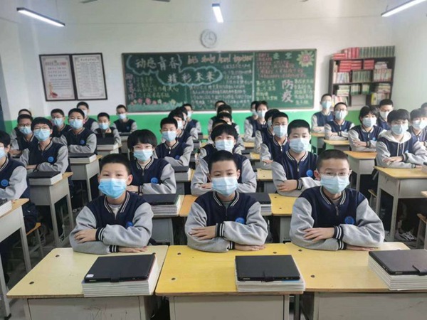 巾帼心向党，普法在行动——邯郸市丛台区实验中学三八妇女维权周系列活动