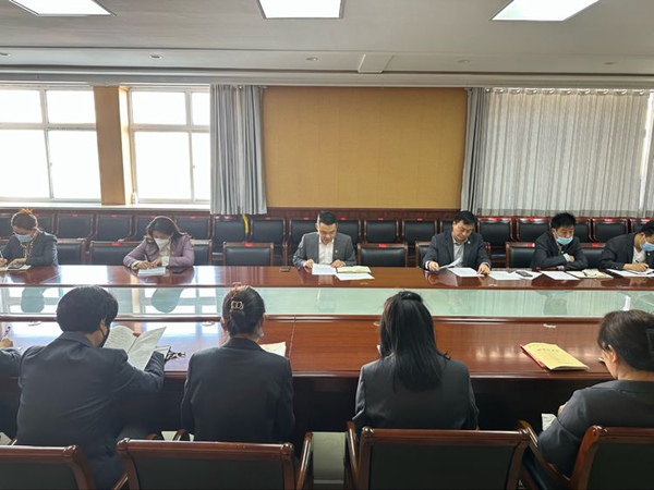 凝心聚力 团结向党———邯郸市丛台区实验中学2022年度组织生活会暨民主评议党员大会