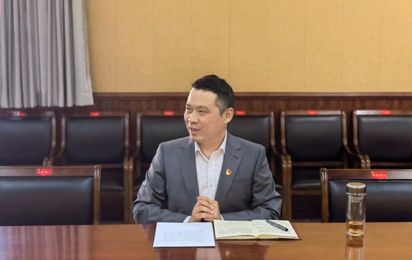 凝心聚力 团结向党———邯郸市丛台区实验中学2022年度组织生活会暨民主评议党员大会