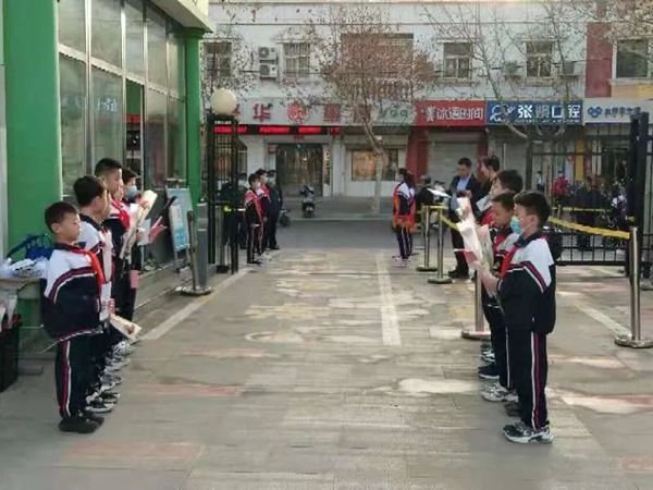 【转作风 正行风 提效能】桃李芬芳女神日 杏坛温情三八节 —邯郸市丛台区广安小学开展三八妇女节活动