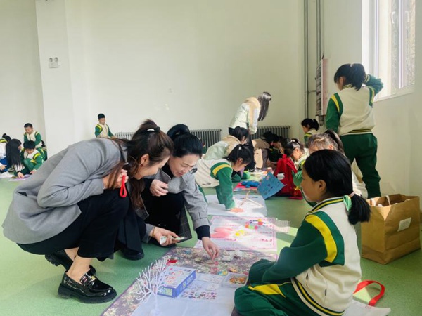 学科活动｜邯郸市丛台区荀子实验第三小学：首届校园跳蚤市场——“好物”遇“新主”