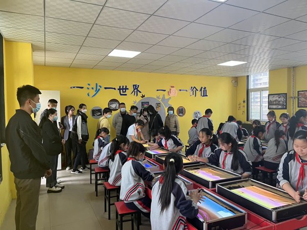 ************约连城 启智润心赢未来——邯郸市丛台区连城小学2023线下家长会