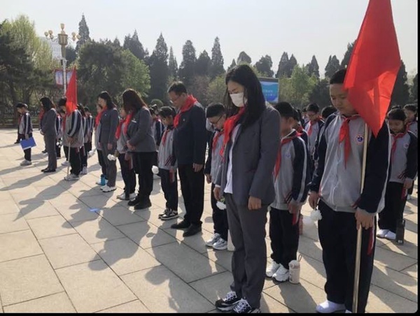 缅怀先烈志 共铸中华魂---邯郸市丛台区连城小学党支部4月主题党日活动