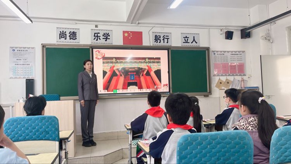 缅怀先烈志 共铸中华魂---邯郸市丛台区连城小学党支部4月主题党日活动