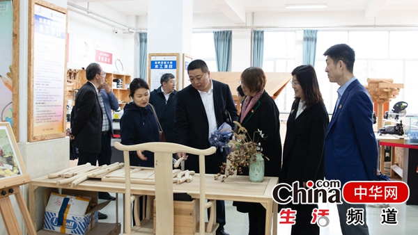 山东城院成功举办职业院校赋能新时代中小学劳动教育研讨会暨教育文摘周报采风行活动