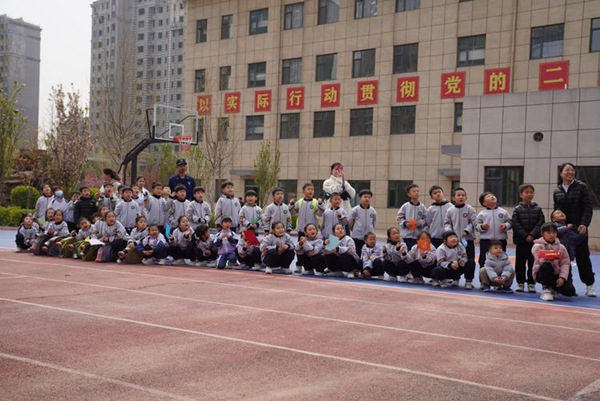 【转作风 正行风 提效能】消防零距离，致敬“火焰蓝”——邯郸市丛台区曙光第四小学社会实践活动