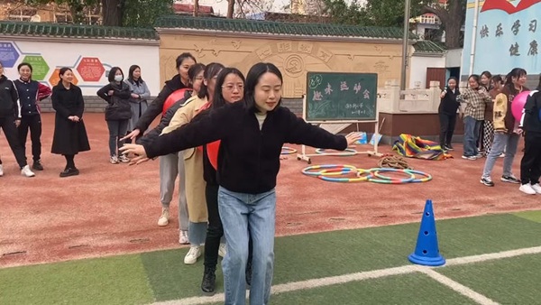 【转作风 正行风 提效能】邯郸市丛台区学步桥小学“趣味运动会”