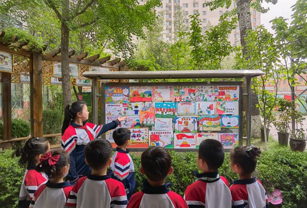 【农小慧生活】多姿多彩绘出“国家安全”——邯郸市邯山区农林路小学开展“国家安全教育日”绘画手抄报展览活动