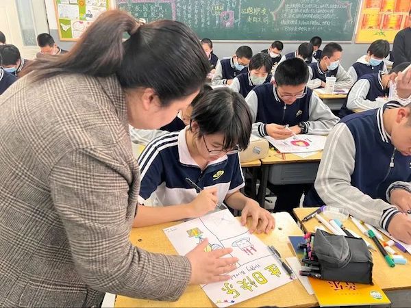 艺术测评入校园 邯郸市第十一中学学子展风采