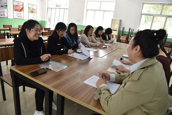 【农小慧管理】关爱学生幸福成长|家校共育 “味”爱同行——邯郸市邯山区农林路小学膳管会活动