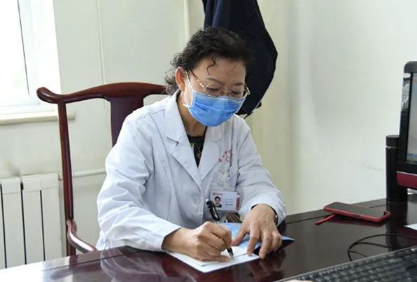 东城中医医院专家武维平：肿瘤防治 全面行动 甲状腺结节离肿瘤有多远？