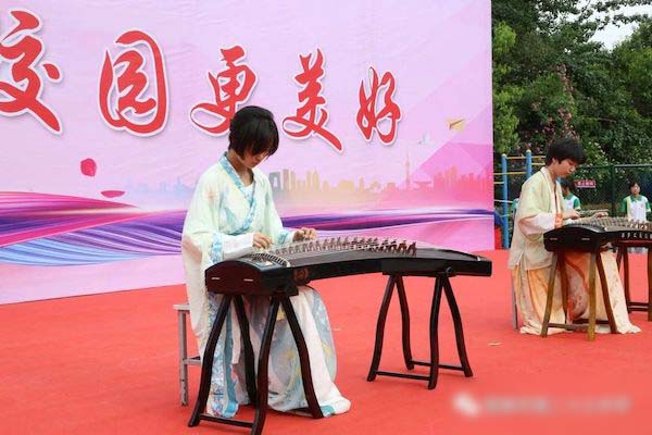 艺术的校园更美好——邯郸市第二十七中学成功举办第十一届校园文化艺术节文艺汇演