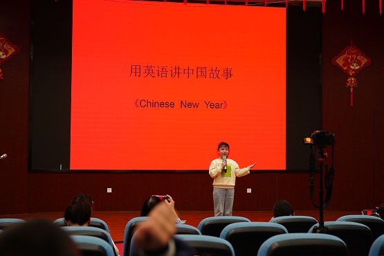 让世界听见中国的声音  用英语讲好中国故事