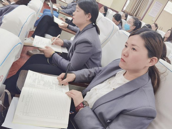 【关爱学生幸福成长 · 协同育人篇】法德兼修 护航成长——邯郸市丛台区连城小学2023年班主任沙龙（第十八期）