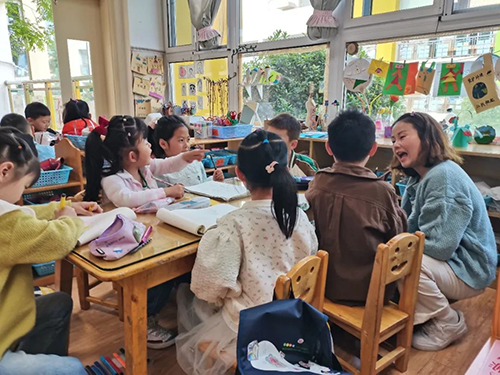 跟岗学习促成长  互相交流共提升——彭州市机关幼儿园开展跟岗学习活动