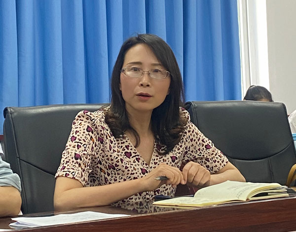崇州市教培中心到蜀城中学进行初中视导工作