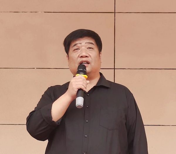 【关爱学生幸福成长】掌声，为你响起 ——邯郸市钢苑中学高二年级期中考试表彰暨一轮复习启动大会