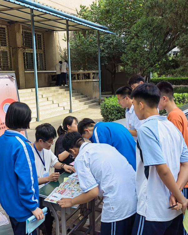 【关爱学生幸福成长】润泽心灵 幸福成长—— 邯郸市钢苑中学举办第七届525心理健康月活动