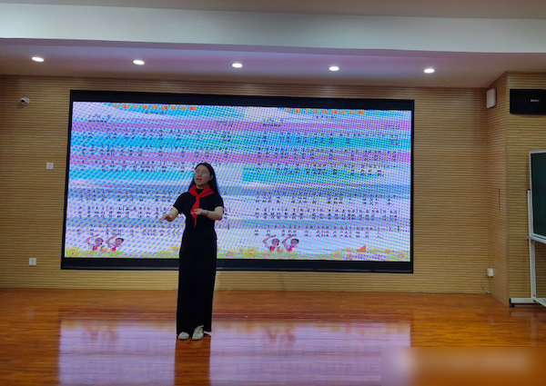 “星星火炬 照我前行”——邯郸市丛台区安居实验小学2023年庆“六一”新队员入队仪式