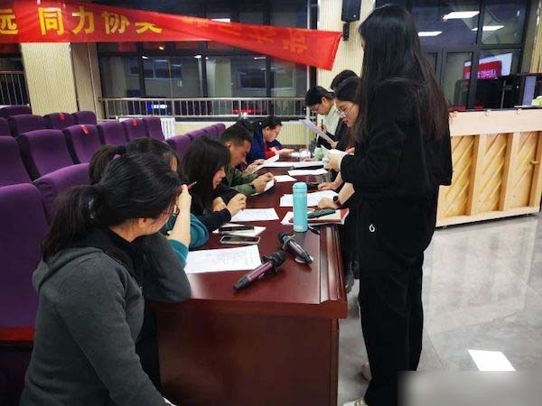 邯郸市人和中学戏剧作品《楚辞》在邯郸市第三十四届中小学生艺术节喜获一等奖