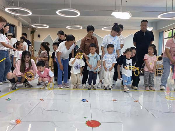 关爱学生幸福成长• 协同育人篇｜邯郸市丛台区第六幼儿园儿童节主题活动：炫彩亲子秀，嗨玩六一节