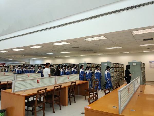 关爱学生 幸福成长|协同育人篇 书香研学游.好书伴成长——邯郸市丛台区紫苑中学