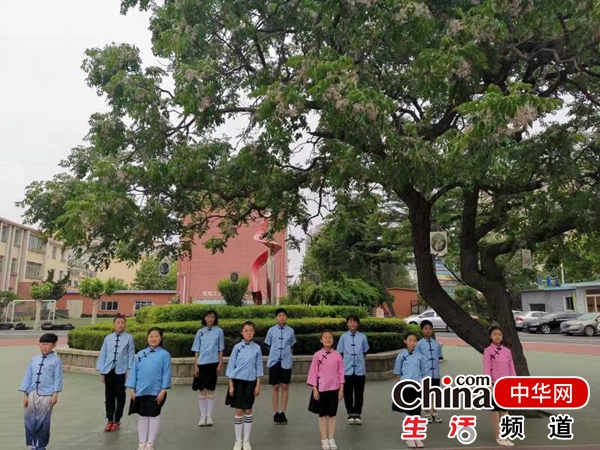 烟台教育：落实“双减”万华小学主题诗词大会