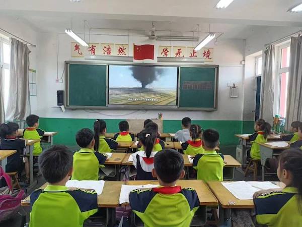 关爱学生幸福成长 · 教育治理篇丨邯郸市丛台区贾村中心校贾村小学生命诚可贵，安全第一位